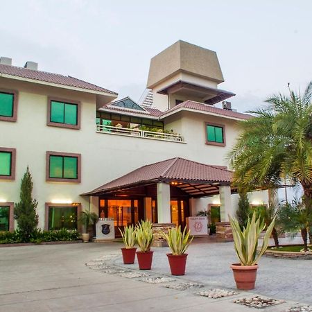 Jalsa Hotel & Banquets,Indore Bagian luar foto