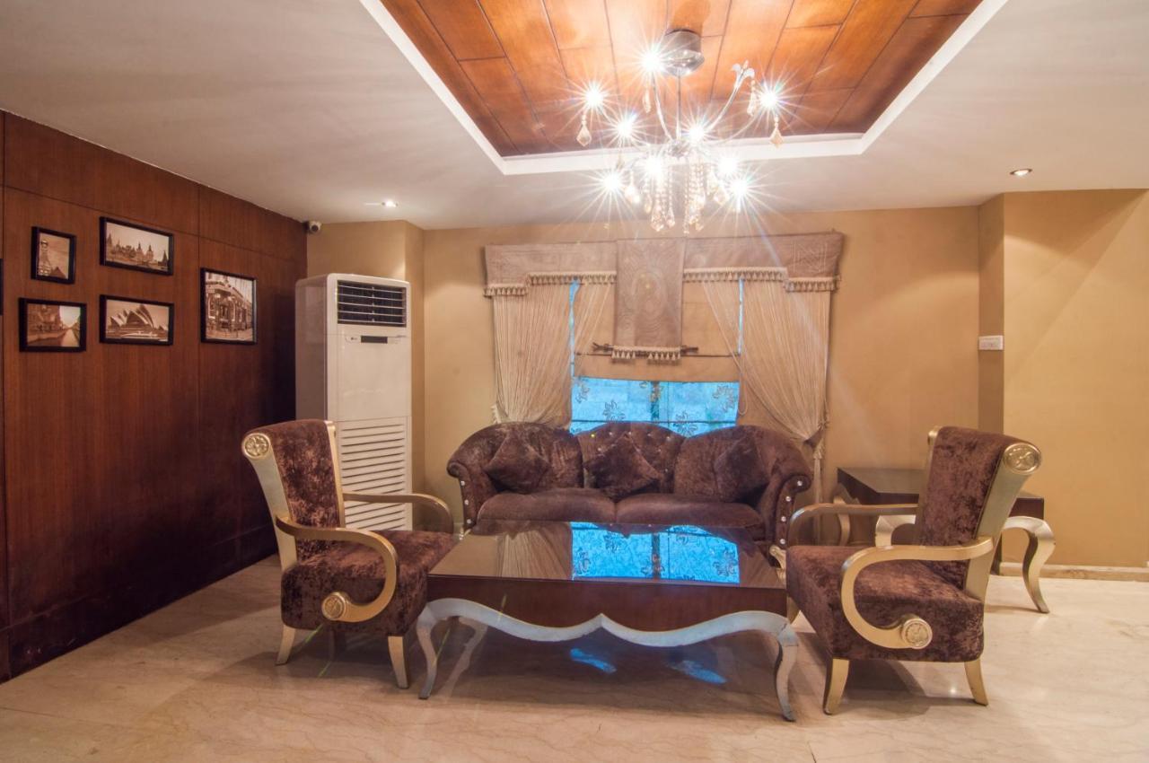Jalsa Hotel & Banquets,Indore Bagian luar foto