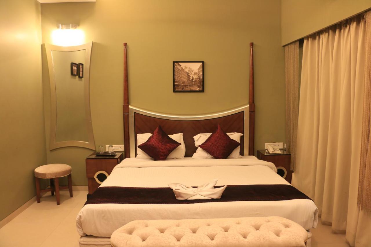 Jalsa Hotel & Banquets,Indore Bagian luar foto