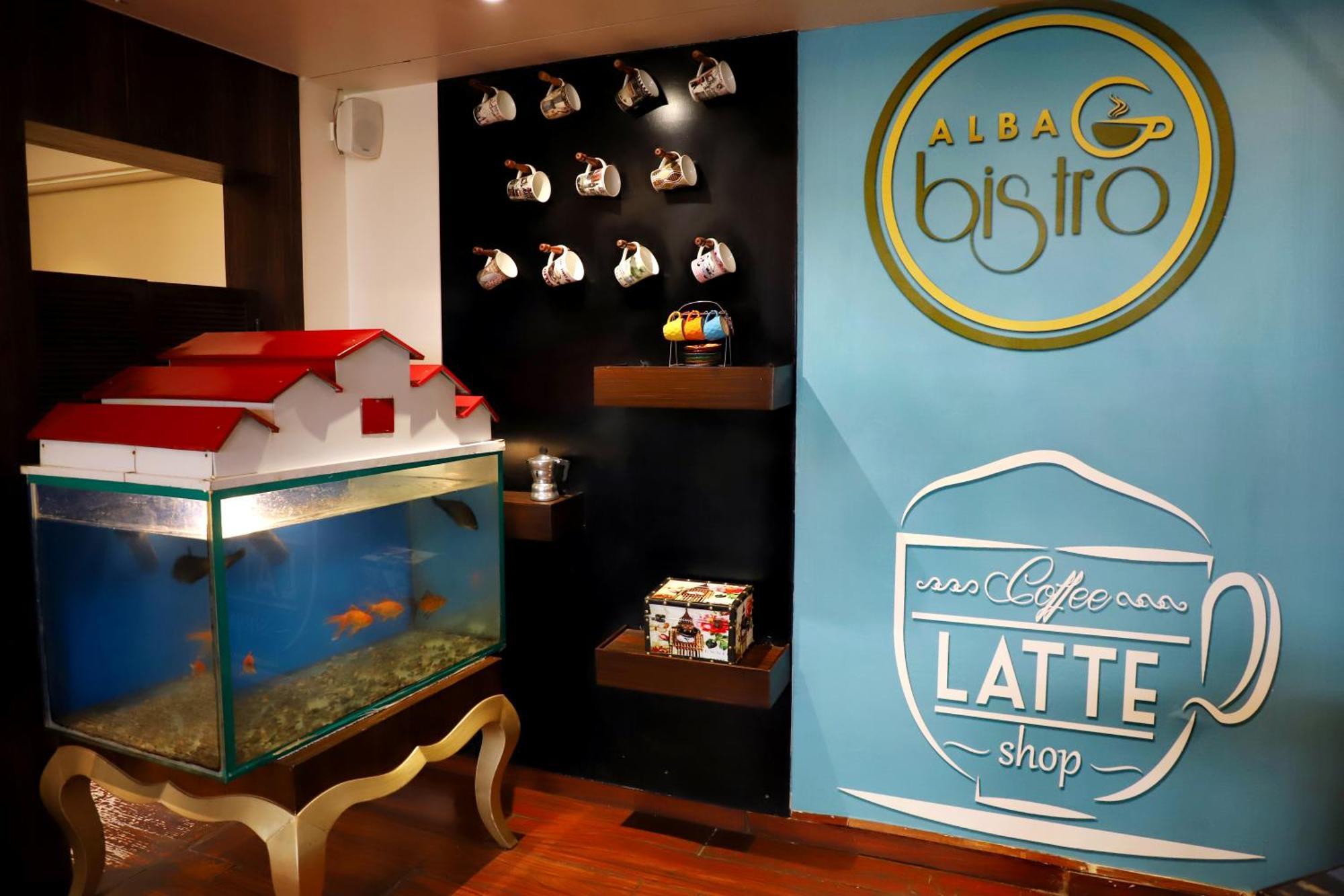 Jalsa Hotel & Banquets,Indore Bagian luar foto
