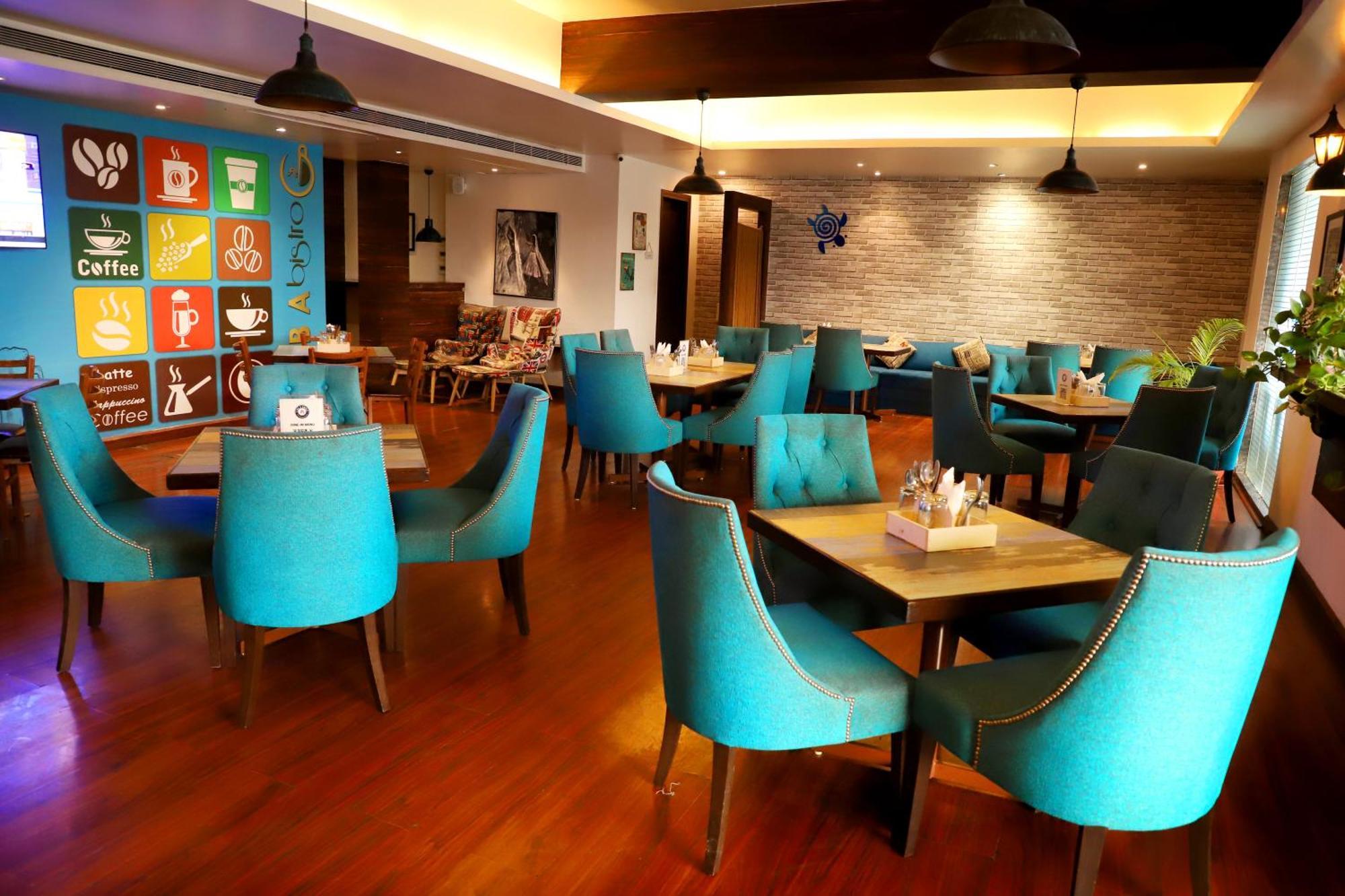 Jalsa Hotel & Banquets,Indore Bagian luar foto